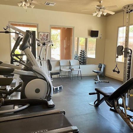 3Br / 2Ba Townhome With Pool, Patio, Wifi, Washer/Dryer Канаб Экстерьер фото